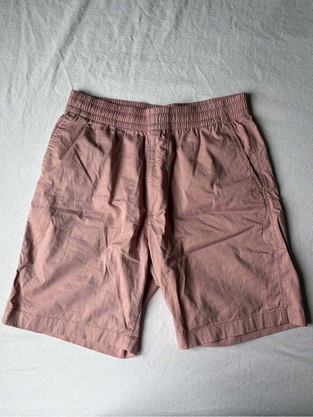 Light Pink Uniqlo Men's Cargo Shorts